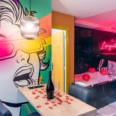 L'escapade - Jacuzzi&sauna Privés By Sweetdreams Cagnes-sur-Mer
