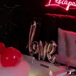 Lägenhet L'escapade - Jacuzzi & Sauna Prives By Sweetdreams *